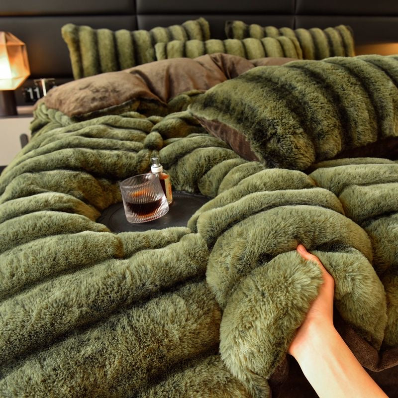 4 Pieces Luxury Faux Rabbit Fur Striped Bedding Set
