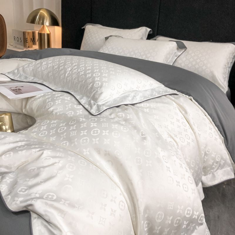 Luxurious Fashion Silky Soft Duvet Cover Bed Set