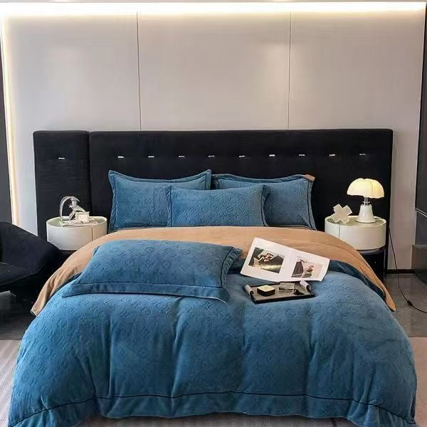 Luxury Velvet Plush Geometric Bedding Set