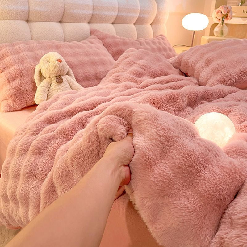 Classic Luxury Ultra Soft Faux Fur Cozy Comforter Bedding Set