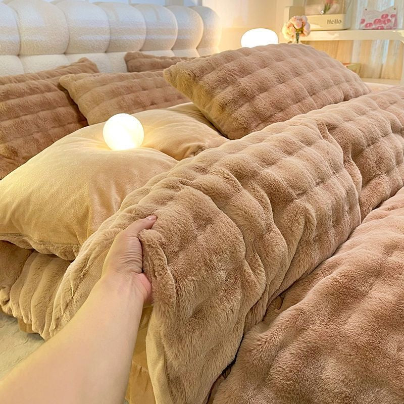 Classic Luxury Ultra Soft Faux Fur Cozy Comforter Bedding Set