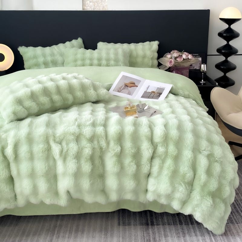 Classic Luxury Ultra Soft Faux Fur Cozy Comforter Bedding Set