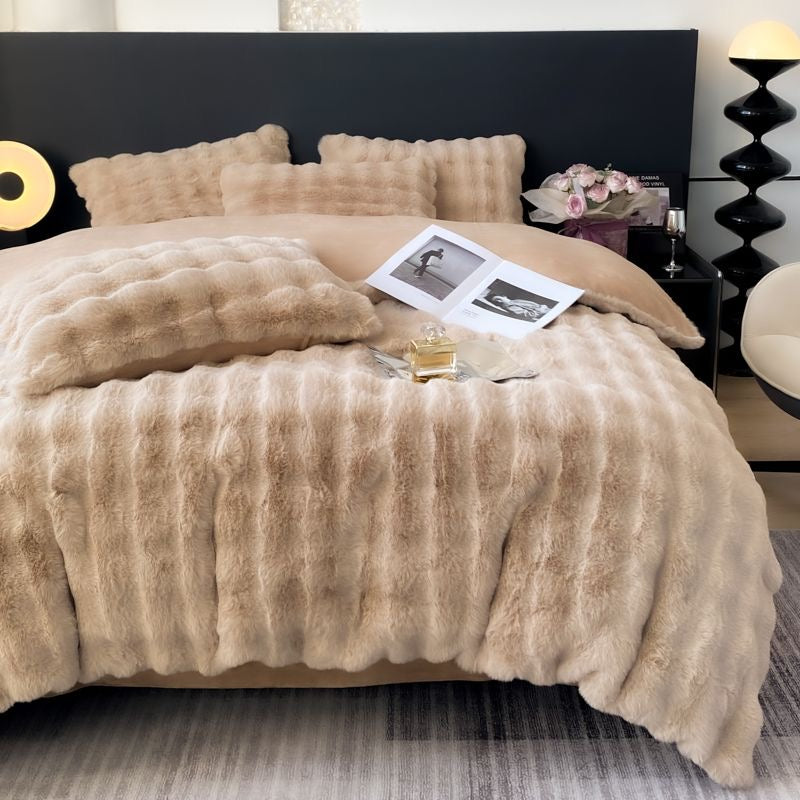 Classic Luxury Ultra Soft Faux Fur Cozy Comforter Bedding Set