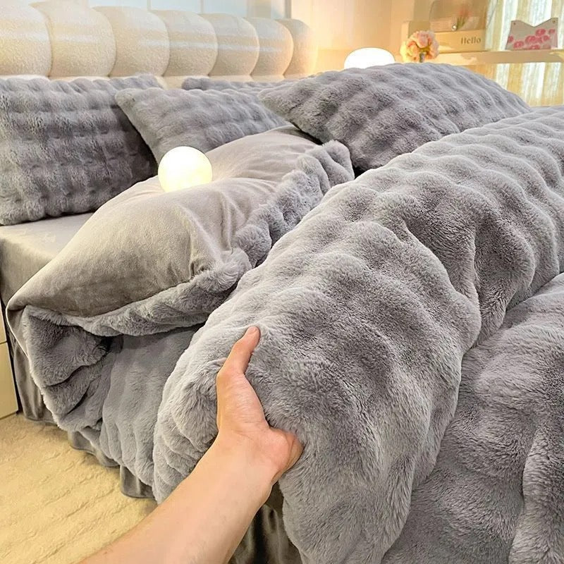 Classic Luxury Ultra Soft Faux Fur Cozy Comforter Bedding Set